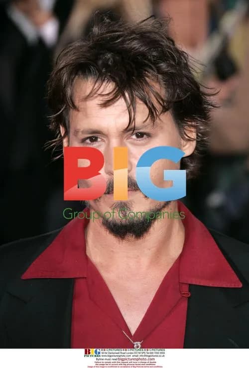 JOHNNY DEPP arrives at 63rd Golden Globe Awards