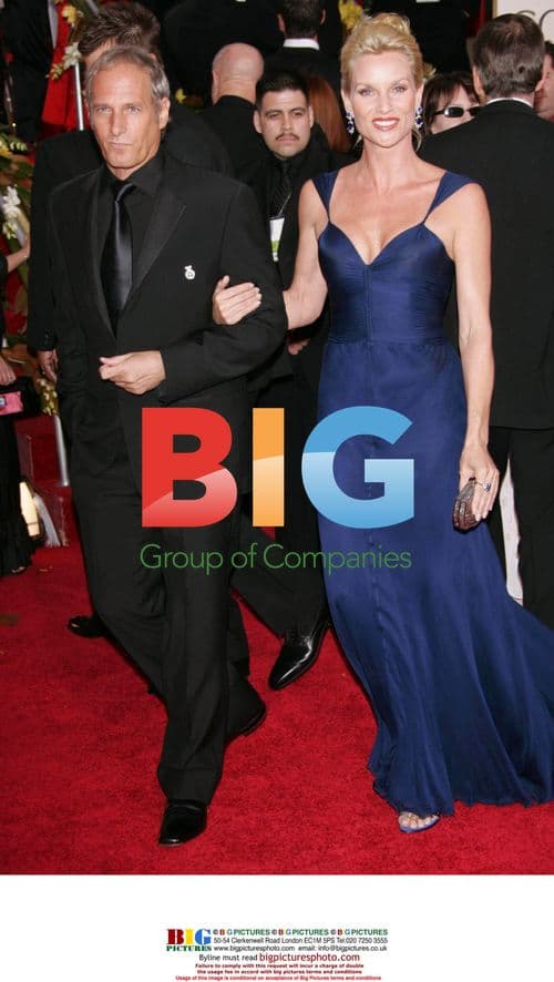 Nicollette Sheridan and Micheal Bolton at Golden Globes