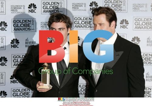 Joaquin Phoenix and John Travolta at Golden Globes 2006