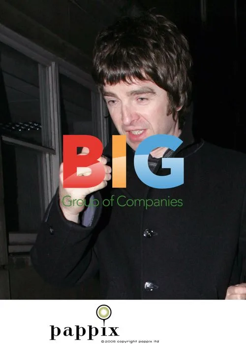 Oasis' Noel Gallagher and Girlfriend Pick Up Dry Cleaning