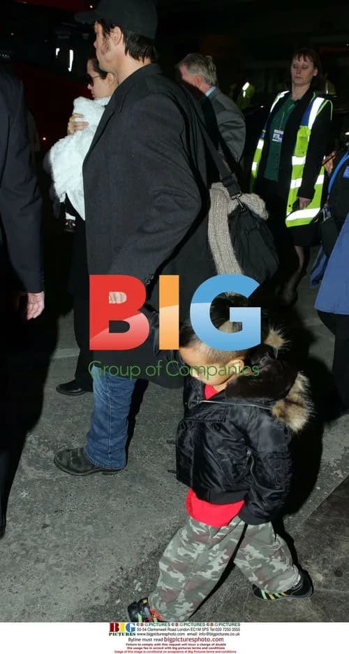 Angelina Jolie and Brad Pitt Arrive in London