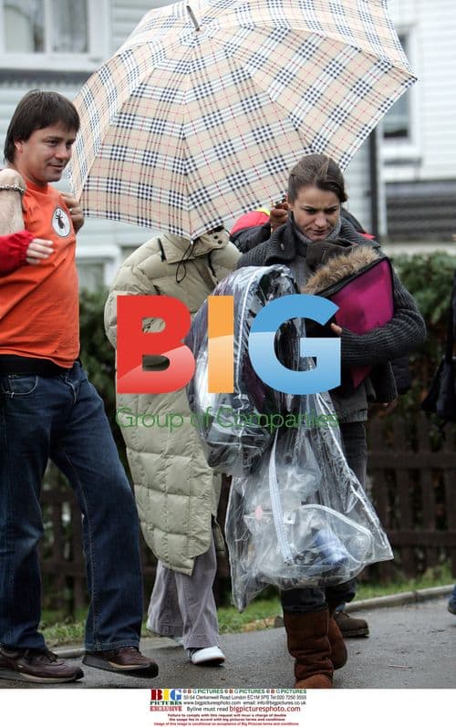 Tamzin Outhwaite on Set of 'Vital Signs'