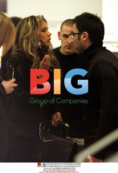 Victoria Beckham shopping in Paris