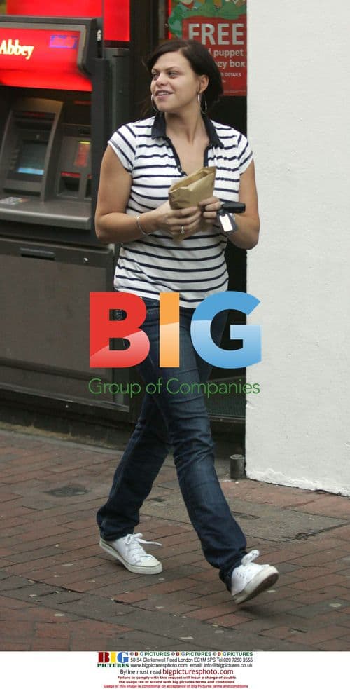 Jade Goody Mobbed by Fans in Hertford