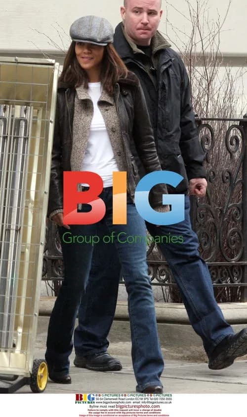 Halle Berry filming 'Perfect Strangers' in NYC