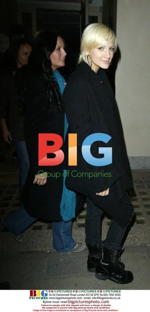 Ashlee Simpson at Nobu in London
