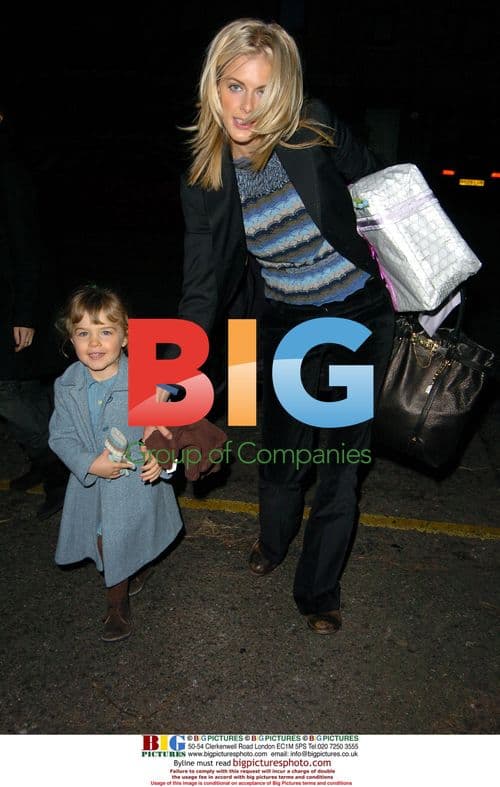 Donna Air with kid at Anais Matthews' birthday