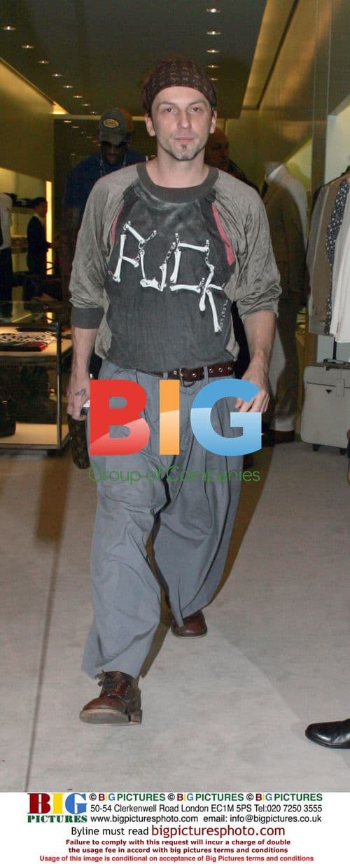 Dennis Rodman Reality TV Star Shopping