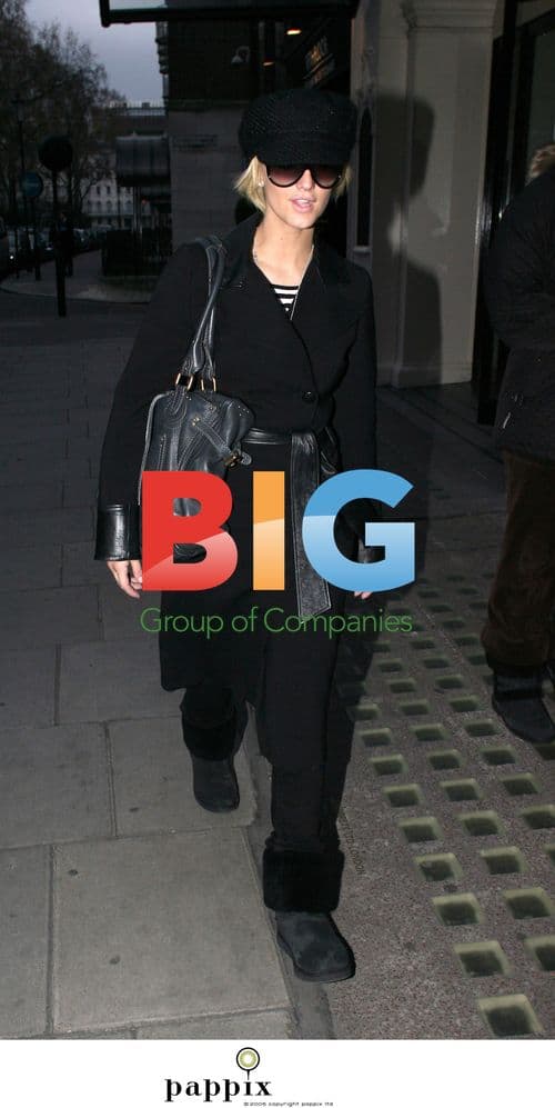 Ashlee Simpson Spotted Shopping in London