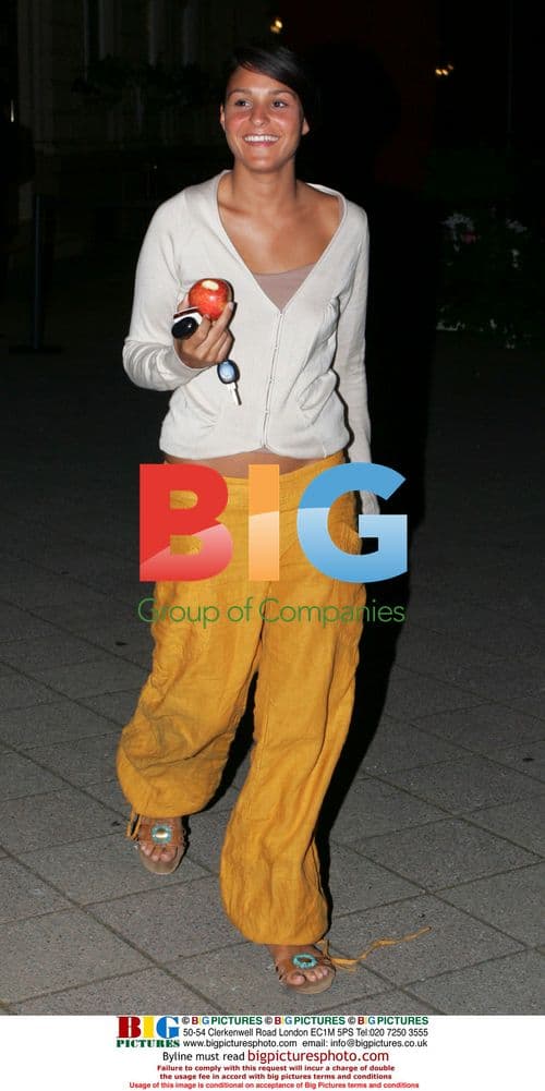 Michaela Henderson-Thynne enjoys stroll in Baden Baden