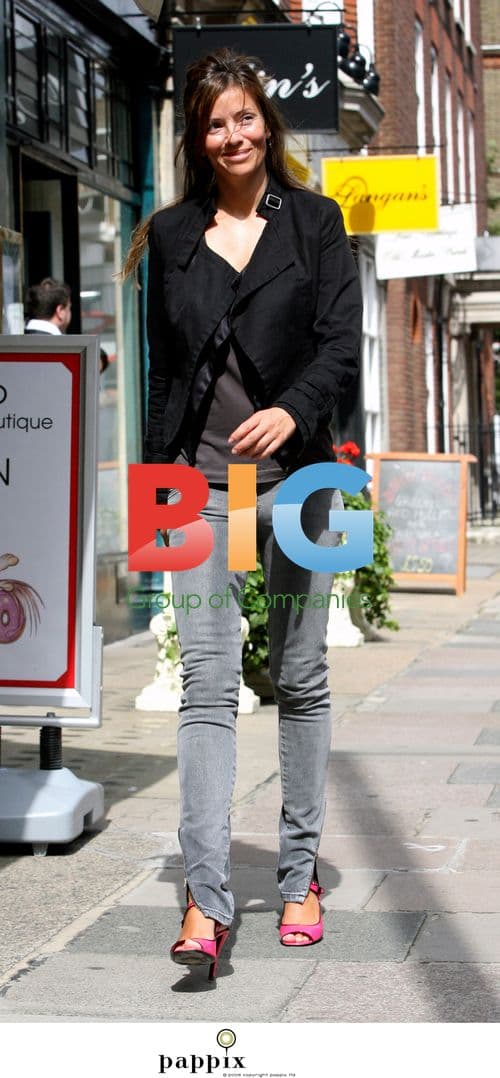 Noel Gallagher's GF Sara MacDonald Out in London