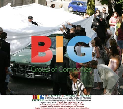 Guinness Heiress & Supermodel Jasmine Guinness Married