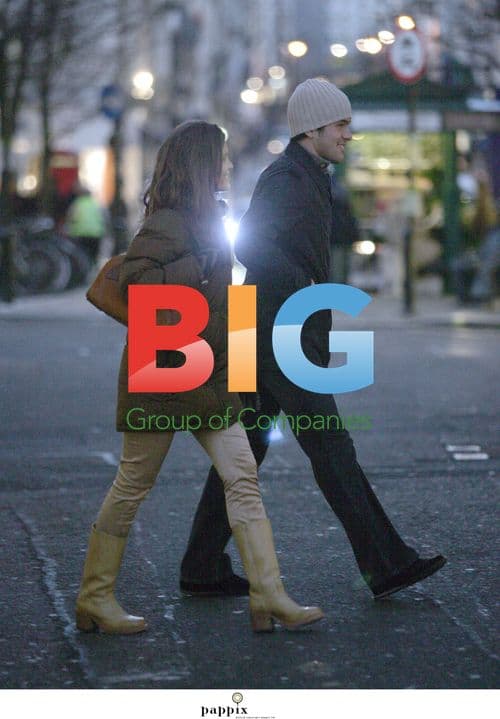 Joe Cole and Carly Zucker go jewelry shopping