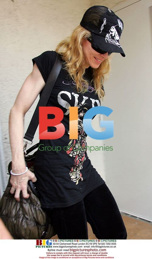 Madonna and Guy Ritchie Leaving Kabbalah Center