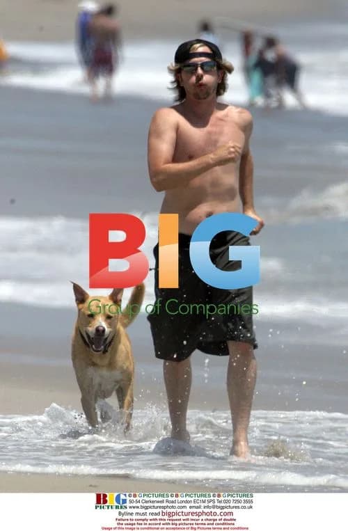 David Spade Shows Off Sexy Beach Body