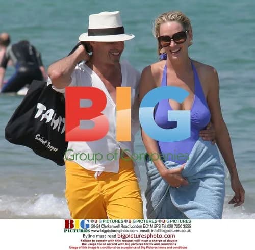 Uma Thurman and boyfriend in Saint-Tropez