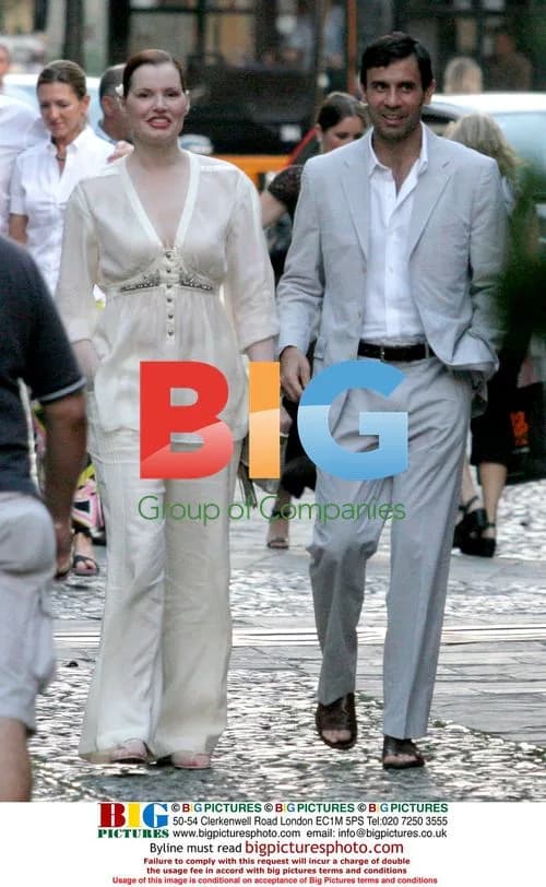 Geena Davis and boyfriend have dinner in Portofino