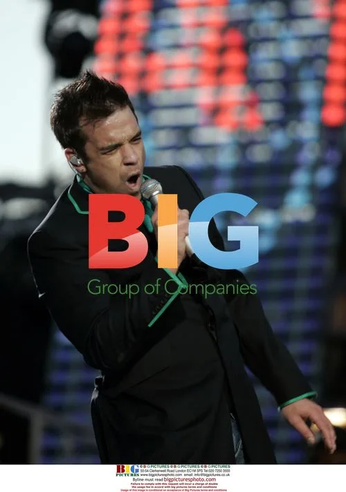 Robbie Williams Performing in Gothenburg