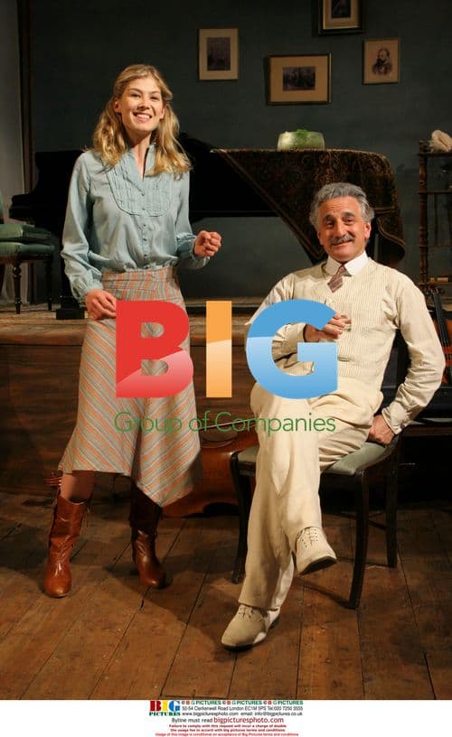 Rosamund Pike and Henry Goodman in "Performances"