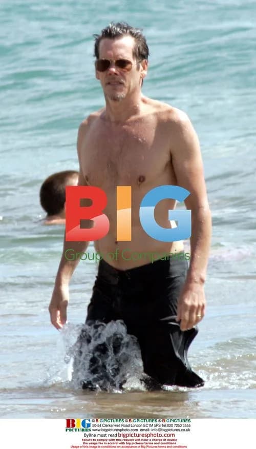 Kevin Bacon and Kyra Sedgwick in Hawaii