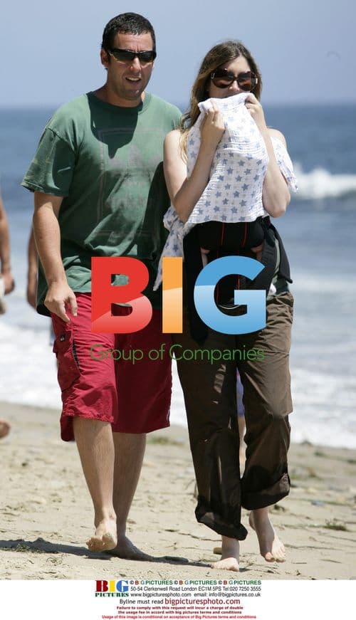 Adam Sandler with wife and daughter