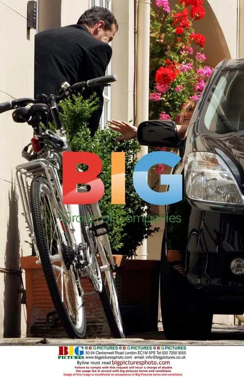 Geri Halliwell Test Drives Hybrid Car