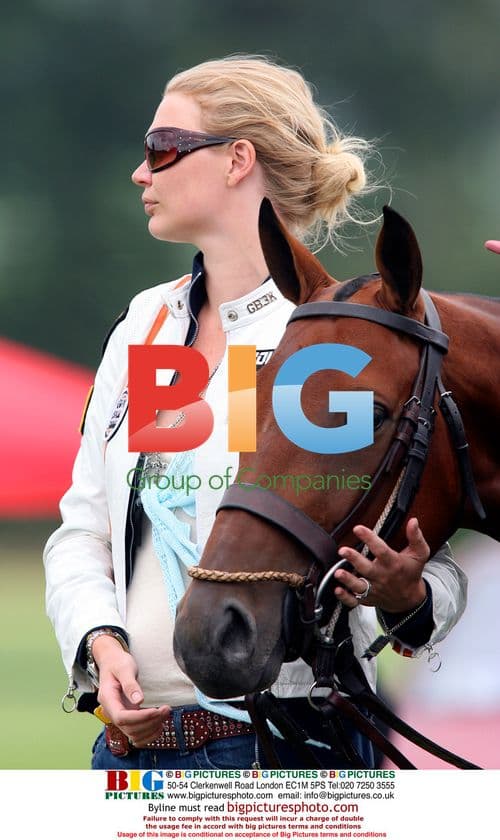 Jodie Kidd at Veuve Clicquot Gold Cup