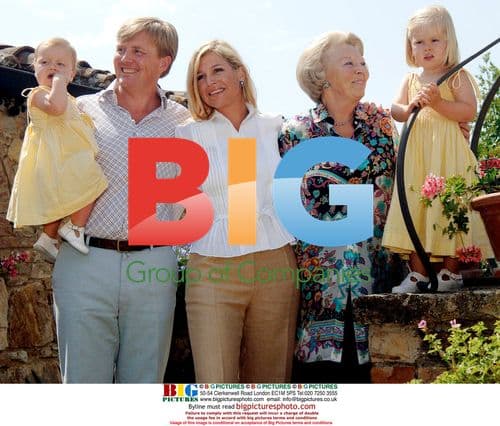 Dutch royal family vacation photo