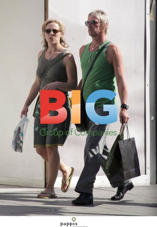 Paul Weller and Girlfriend Shopping
