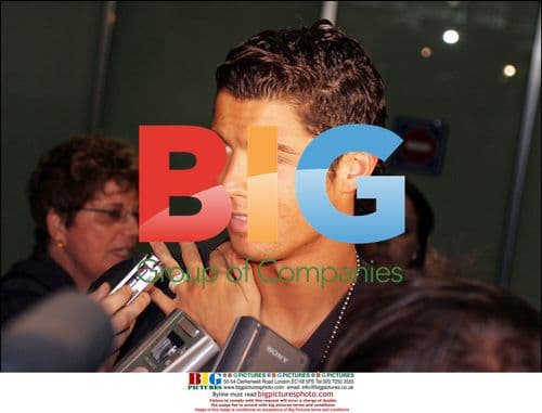 Cristiano Ronaldo and Merche Romero at Madeira Airport