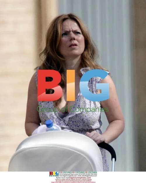 Geri Halliwell Out in London