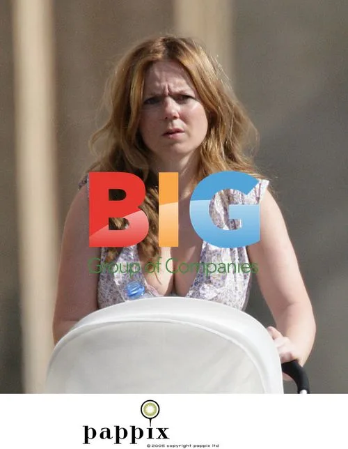 Geri Halliwell Dress Reveal