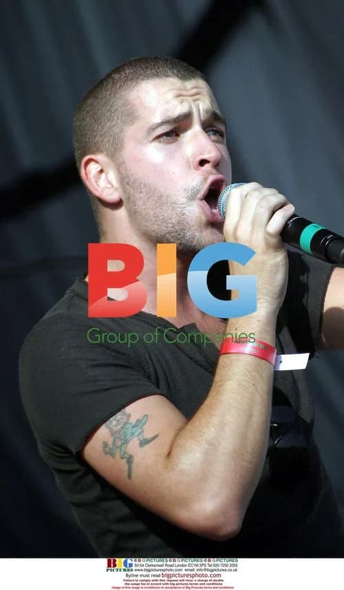 SHAYNE WARD at Radio Aire Party In The Park