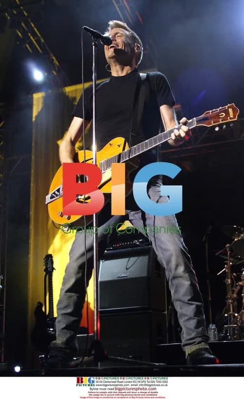 BRYAN ADAMS at Liverpool Summer Pops 2006