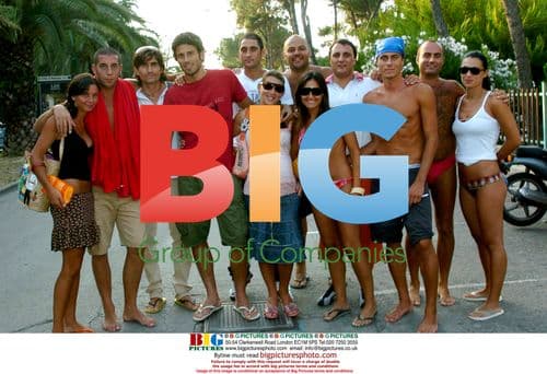 Fabio Grosso on the beach with friends