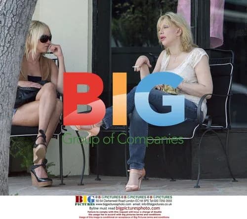 Courtney Love and Kimberly Stewart Shopping Break
