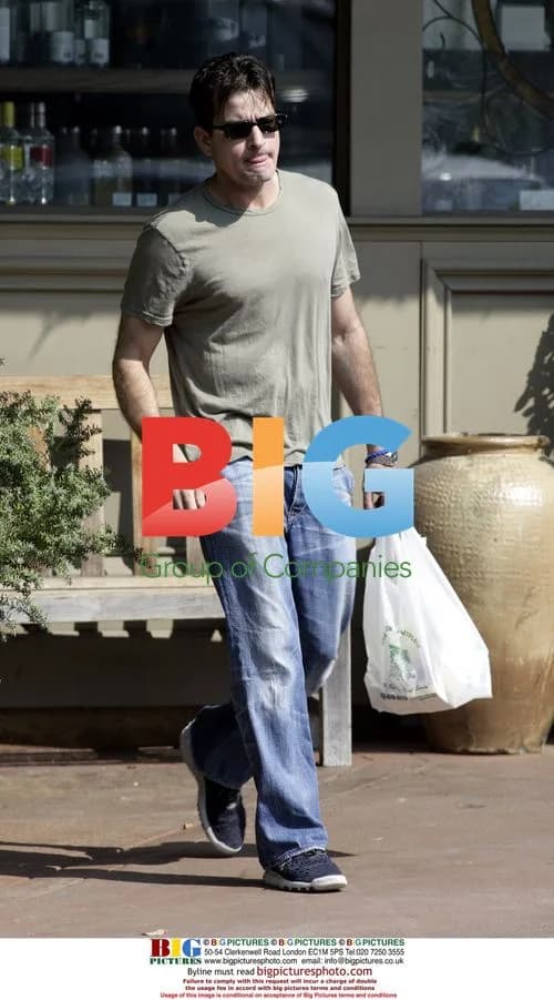 Charlie Sheen Grocery Shopping
