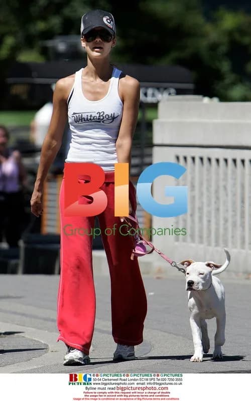 Jessica Alba Plays with Puppy in Vancouver