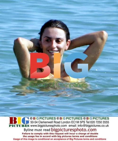 Penelope Cruz Enjoys Coastline in France