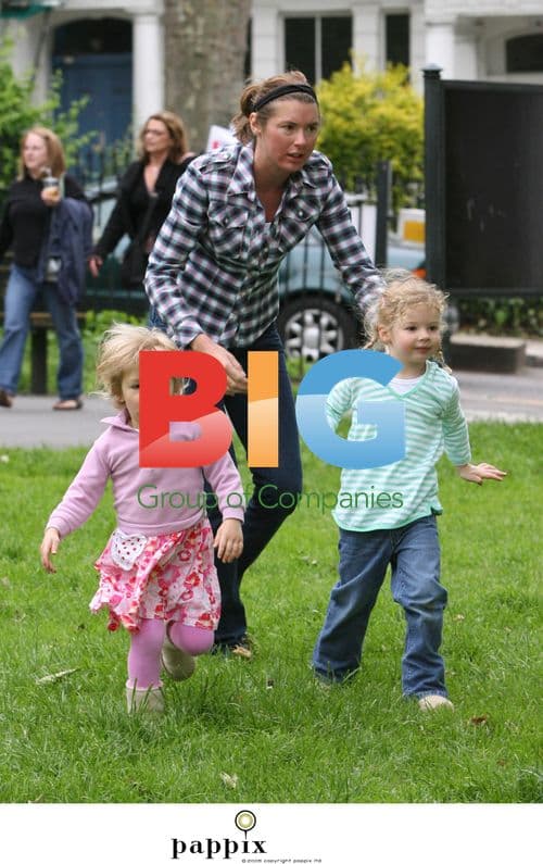 Jools Oliver and Daughters at Park
