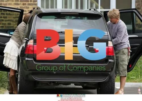 Jade Goody arriving at Jeff Brazier's house