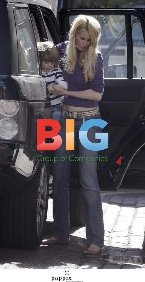 Claudia Schiffer Leaving Home For Birthday Party