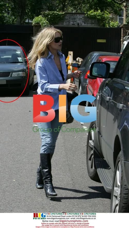 Russell Brand Leaves Kate Moss's House