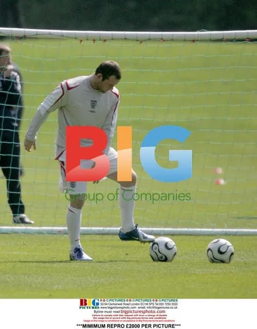 Wayne Rooney Trains with England Squad