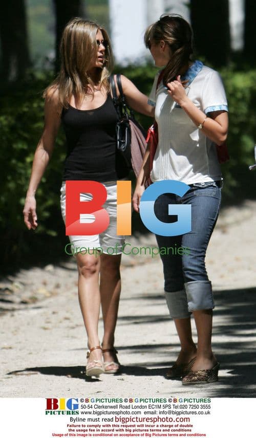 Jennifer Aniston and Vince Vaughn in Paris