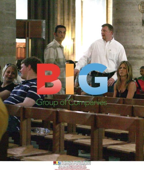 Jennifer Aniston and Vince Vaughn in Paris