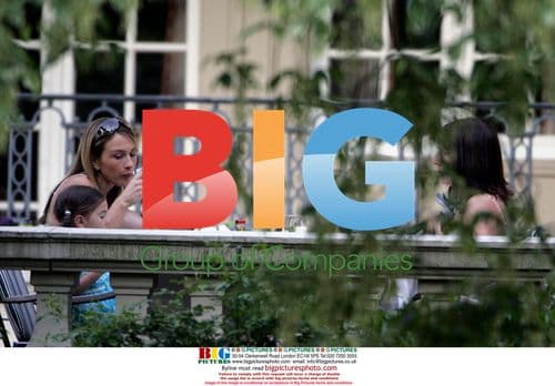 Louise Owen enjoys dinner with daughter Gemma