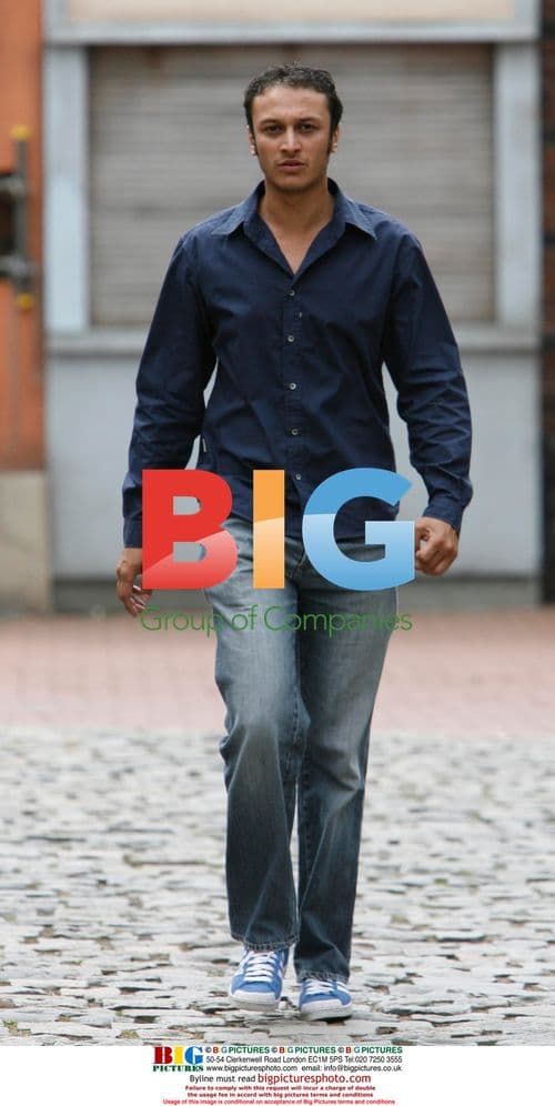 Chris Bisson visits Coronation Street set