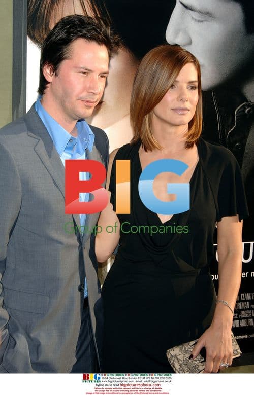 Sandra Bullock and Keanu Reeves at 'The Lake House' premiere