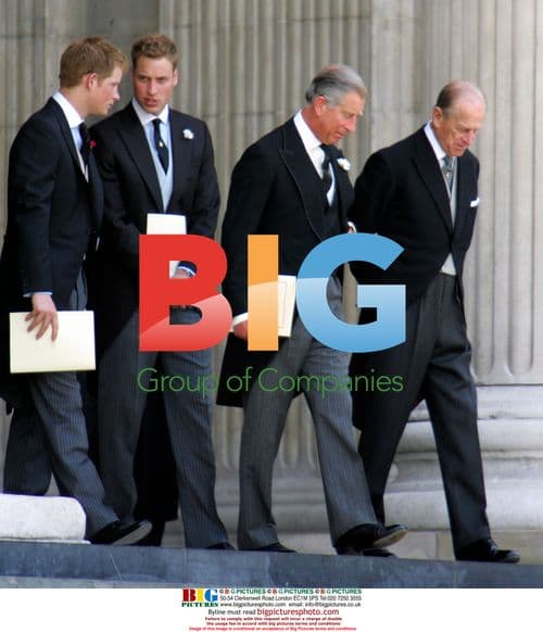 Royal Family at Queen's 80th Birthday Service